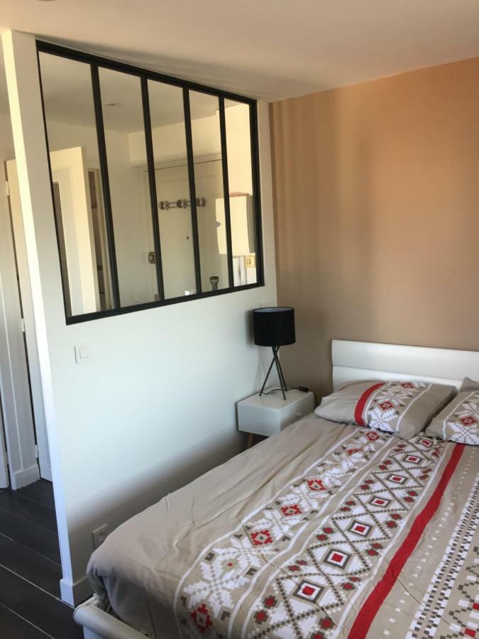 엑스레뱅 Magnifique Meuble 24M2 Avec Parking 아파트 외부 사진